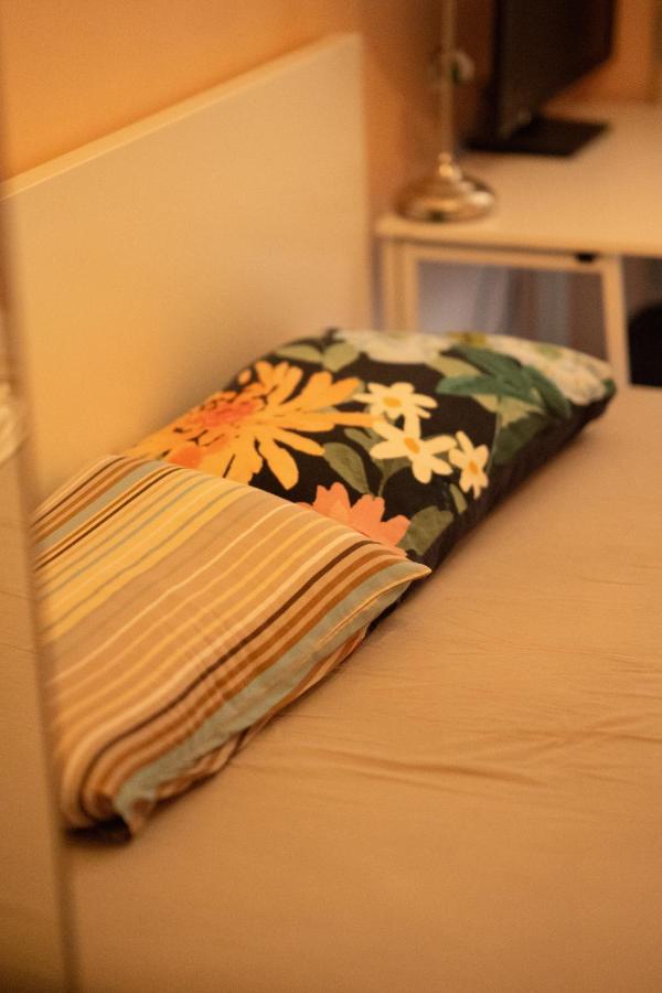 Repton House Bed & Breakfast Уудфорд Екстериор снимка